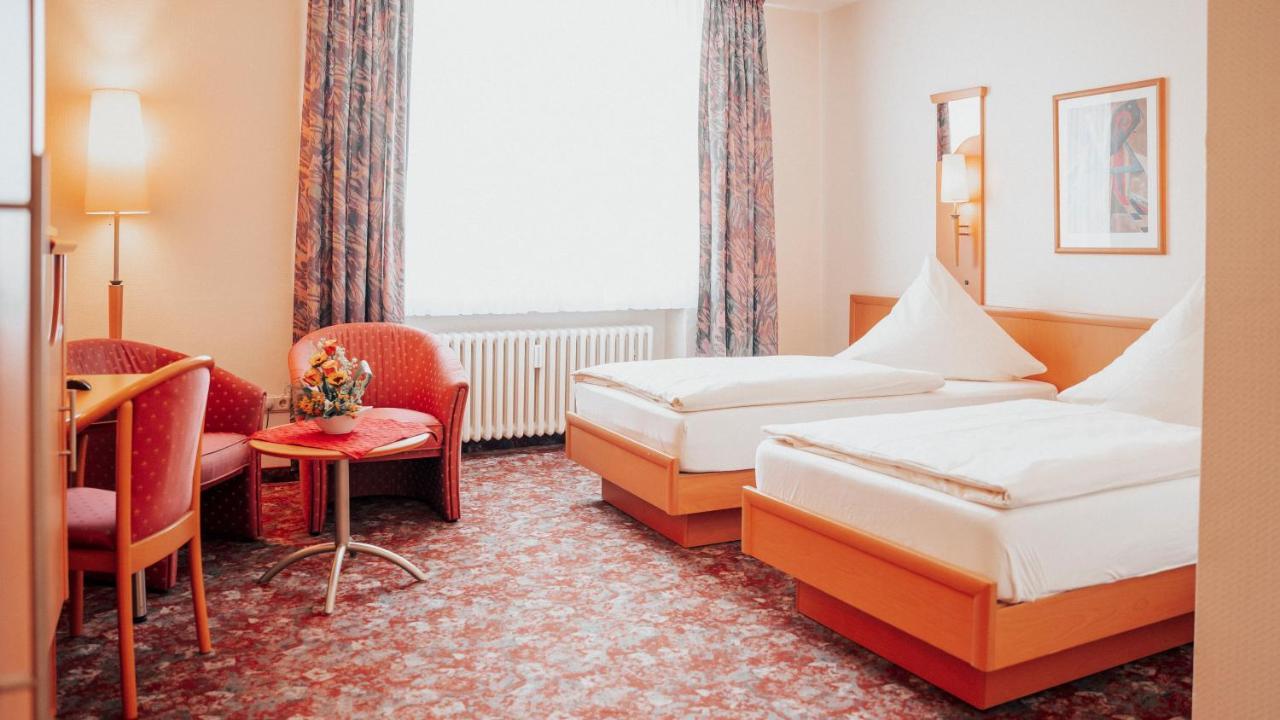 Avantgarde Hotel Hattingen Exterior foto